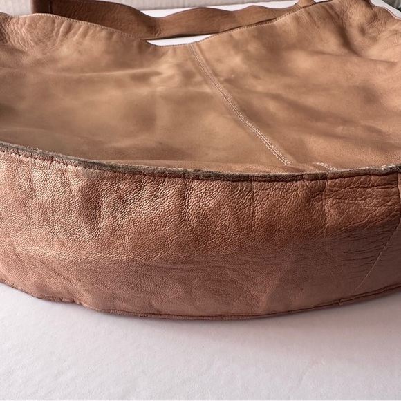 Anthropologie Slouchy Leather Shoulder Bag Lamb Sheep Oversized Tote Camel Tan - Picture 8 of 14